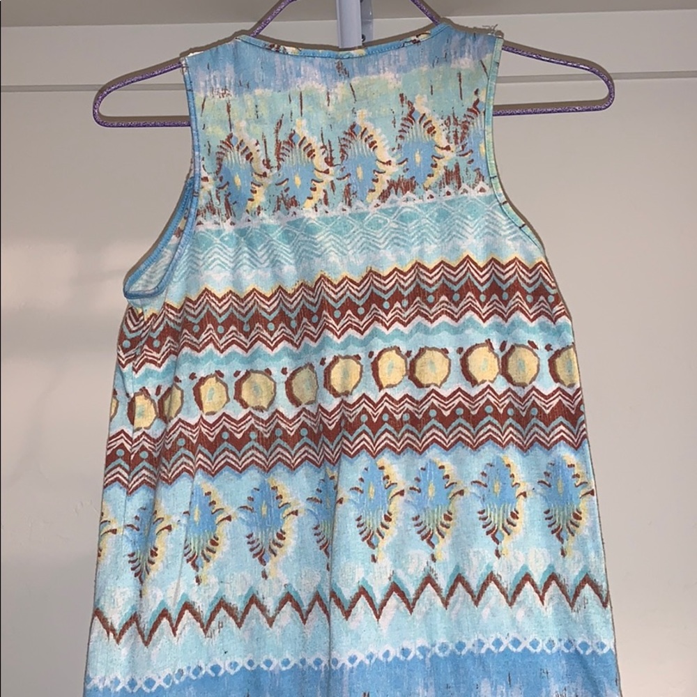 Patterned tank - Picture 2 of 2